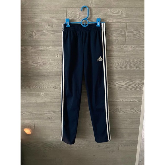 Adidas kids 14/16‎ navy sweatpants good condition - Picture 1 of 5